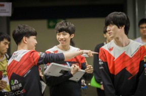 比赛局势复杂引发热议！，Ning在C9比赛中领先优势明显气势如虹延续的简单介绍