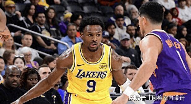 清晨洛杉矶湖人调整名单以备法国杯,复出首秀环节打磨,更衣室稳定,训练强度明显提升的简单介绍 清晨洛杉矶湖人调整名单以备法国杯,复出首秀环节打磨,更衣室稳定,训练强度明显提升的简单介绍